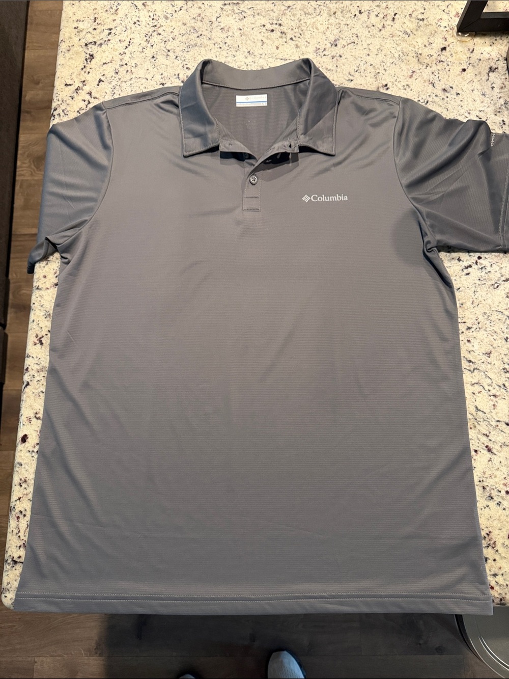 Columbia Men's Gray Short-Sleeve Performance Polo